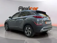 Usado Hyundai Kona 136 CV (100 kW) 2021 Gris SUV