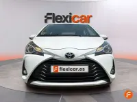Usado Toyota Yaris Active 69 CV (50 kW) 2019 Blanco Utilitario