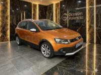 Usado VW Polo Cross 90 CV (66 kW) 2016 Naranja Utilitario