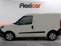Usado Fiat Doblò Easy 95 CV (69 kW) 2022 Blanco Monovolumen