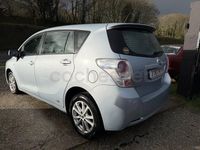 Käytetty Toyota Verso Live 126 HP (92 kW) 2011 Valkoinen Tila-auto