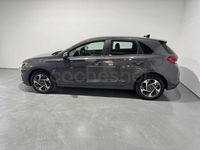 Usado Hyundai i30 96 CV (70 kW) 2024 Gris / plata Berlina
