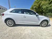 Usado Audi A3 Sportback Ambiente 116 CV (85 kW) 2015 Blanco Utilitario
