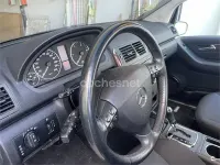 Usado Mercedes A180 Classic 109 CV (80 kW) 2009 Gris / plata Monovolumen