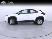 Usado Toyota Yaris Cross Business Edition 116 CV (85 kW) 2023 Blanco SUV