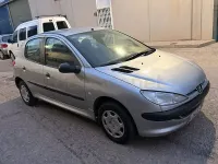 Usado Peugeot 206 60 CV (44 kW) 1999 Gris / plata Utilitario