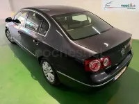 Usado VW Passat Highline 140 CV (102 kW) 2008 Negro Berlina