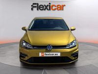 Usado VW Golf VII Sportline 150 CV (110 kW) 2018 Amarillo Utilitario