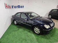 Usado Mercedes C200 Elegance 163 CV (119 kW) 2004 Azul Berlina