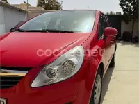 Usado Opel Corsa Cosmo 80 CV (58 kW) 2009 Rojo Utilitario