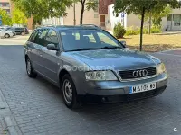 Usado Audi A6 165 CV (121 kW) 1998 Gris / plata Familiar