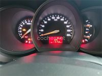 Usado Kia Rio 84 CV (61 kW) 2016 Gris / plata Utilitario