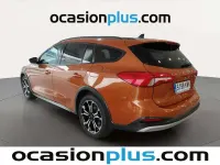Usado Ford Focus Active 125 CV (91 kW) 2019 Naranja Familiar