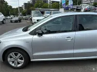 Usado VW Polo Advance 60 CV (44 kW) 2012 Gris / plata Utilitario