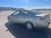 Usado Opel Vectra Comfort 125 CV (91 kW) 2004 Beige Berlina