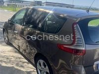 Usado Renault Grand Scénic III Dynamique 105 CV (77 kW) 2009 Marrón Monovolumen
