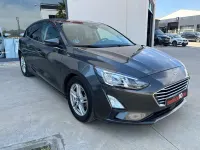 Usado Ford Focus Trend+ 120 CV (88 kW) 2021 Gris Utilitario