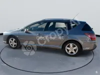 Usado Peugeot 407 Sport 140 CV (102 kW) 2010 Azul Familiar