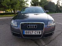Usado Audi A6 Premium 177 CV (130 kW) 2004 Gris / plata Berlina
