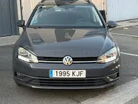 Usado VW Golf VII Advance 115 CV (84 kW) 2018 Gris / plata Familiar