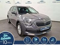 Usado Skoda Kamiq Ambition 110 CV (80 kW) 2023 Gris / plata SUV