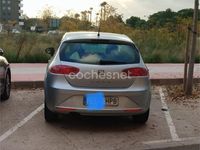 Usado Seat Leon Copa 105 CV (77 kW) 2013 Gris / plata Berlina