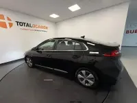Usado Hyundai Ioniq 141 CV (103 kW) 2018 Negro Utilitario