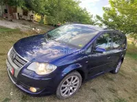 Używany VW Touran Highline 140 KM (102 kW) 2009 Niebieski Minivan