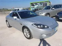 Usado Hyundai Coupé 105 CV (77 kW) 2009 Gris / plata Coupe