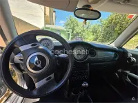 Usado Mini Cooper 115 CV (84 kW) 2002 Blanco Utilitario