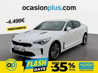 Usado Kia Stinger Style 200 CV (147 kW) 2020 Blanco Utilitario