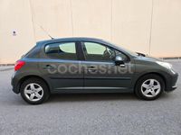 Usado Peugeot 207 95 CV (69 kW) 2008 Gris / plata Berlina
