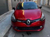 Usado Renault Clio IV 90 CV (66 kW) 2015 Rojo Berlina