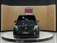 Usado Mercedes V300 Exclusive 239 CV (175 kW) 2022 Gris / plata Monovolumen