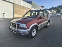 Usado Suzuki Grand Vitara 110 CV (80 kW) 2002 Gris / plata SUV