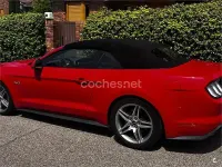 Usado Ford Mustang GT 450 CV (330 kW) 2018 Rojo Descapotable