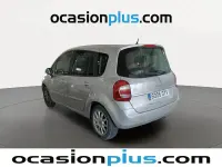 Usado Renault Grand Modus Dynamique 75 CV (55 kW) 2010 Gris / plata Monovolumen