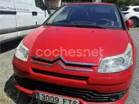 Usado Citroën C4 110 CV (80 kW) 2007 Rojo Berlina