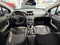 Usado Peugeot 308 Active 112 CV (82 kW) 2012 Marrón Berlina