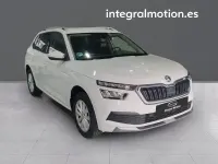 Usado Skoda Kamiq Selection 150 CV (110 kW) 2023 Blanco SUV