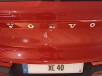 Usado Volvo XC40 Plus 163 CV (119 kW) 2024 Rojo SUV