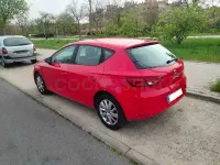 Usado Seat Leon Reference 105 CV (77 kW) 2014 Rojo Berlina