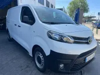 Usado Toyota Proace Business Edition 120 CV (88 kW) 2021 Blanco Monovolumen