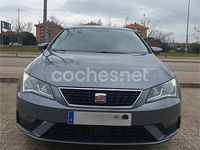Begagnad Seat Leon Style 125 HK (91 kW) 2017 Grå Sedan