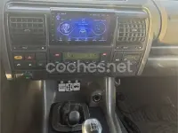 Usado Land Rover Discovery S 138 CV (101 kW) 1999 Gris / plata SUV