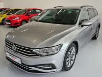 Usado VW Passat Executive 150 CV (110 kW) 2023 Gris / plata Familiar