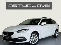 Usado Seat Leon Style 115 CV (84 kW) 2022 Blanco Familiar