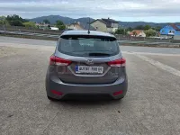 Usado Hyundai ix20 GLS 90 CV (66 kW) 2012 Gris / plata Utilitario