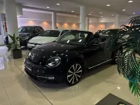 Usado VW Beetle R-line 140 CV (102 kW) 2013 Negro Utilitario