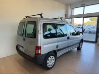 Usado Peugeot Partner 75 CV (55 kW) 2011 Gris Monovolumen